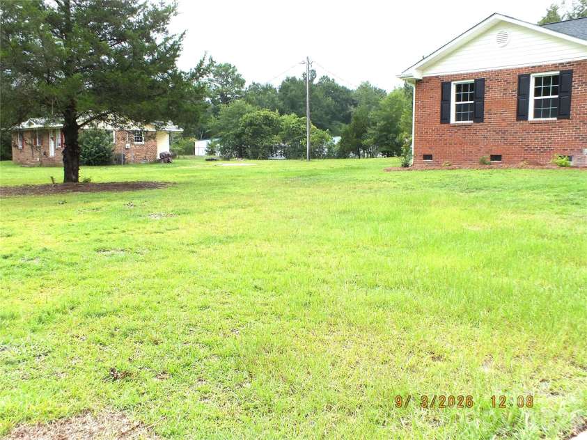 6518 Old Lancaster Highway, Kershaw, SC 29067.  MLS# CAR4411236, YatesRealty ID 48190. 