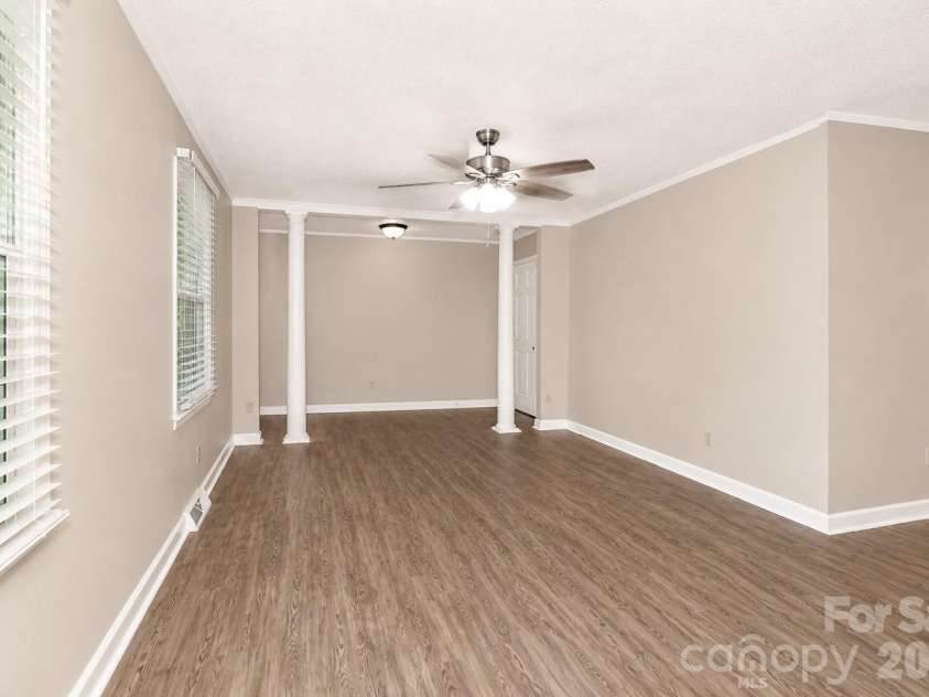 1412 Mount Vernon Avenue, Statesville, NC 28677.  MLS# CAR4420121, YatesRealty ID 48191. 