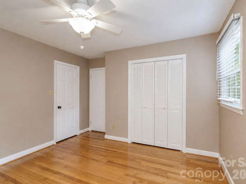 1412 Mount Vernon Avenue, Statesville, NC 28677.  MLS# CAR4420121, YatesRealty ID 48191. 