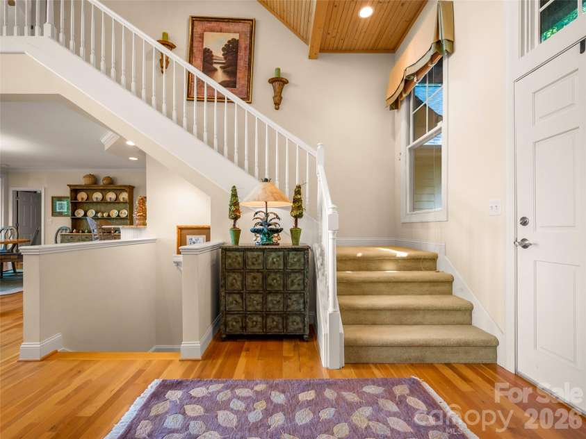75 Old Hickory Trail, Hendersonville, NC 28739.  MLS# CAR4416201, YatesRealty ID 48192. 