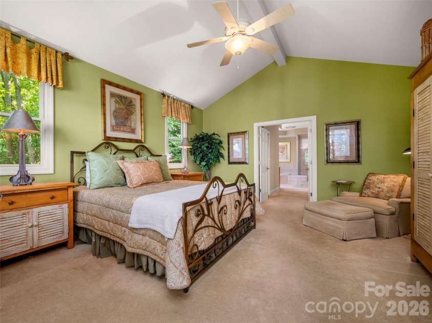 75 Old Hickory Trail, Hendersonville, NC 28739.  MLS# CAR4416201, YatesRealty ID 48192. 
