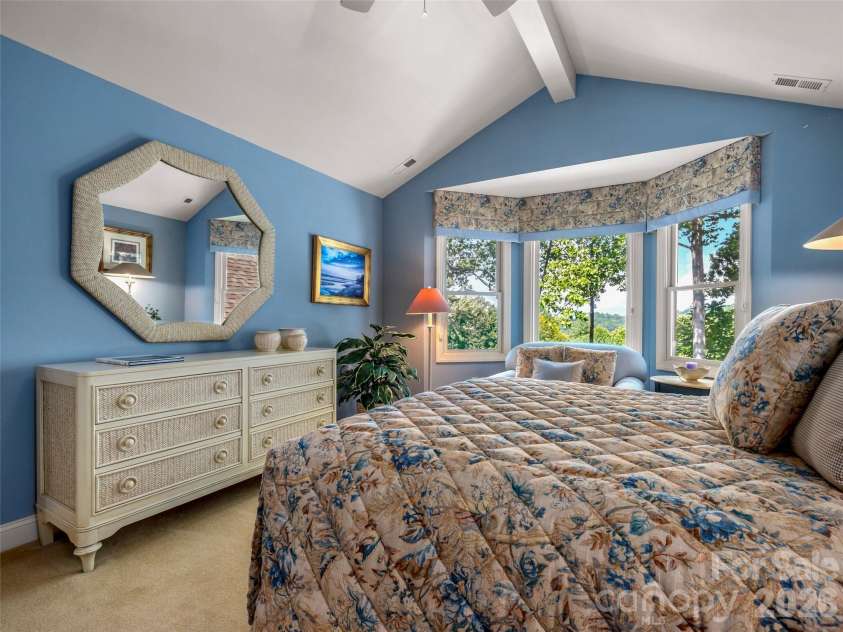 75 Old Hickory Trail, Hendersonville, NC 28739.  MLS# CAR4416201, YatesRealty ID 48192. 