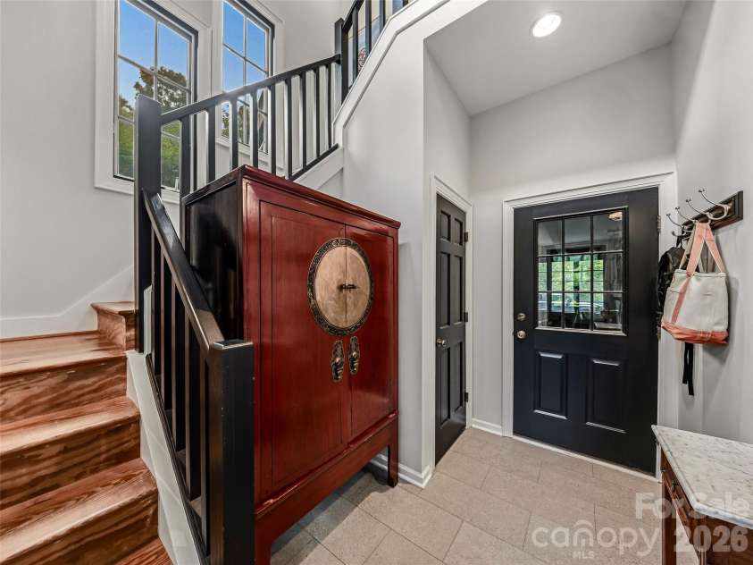183 Chattooga Run, Hendersonville, NC 28739.  MLS# CAR4406399, YatesRealty ID 48193. 