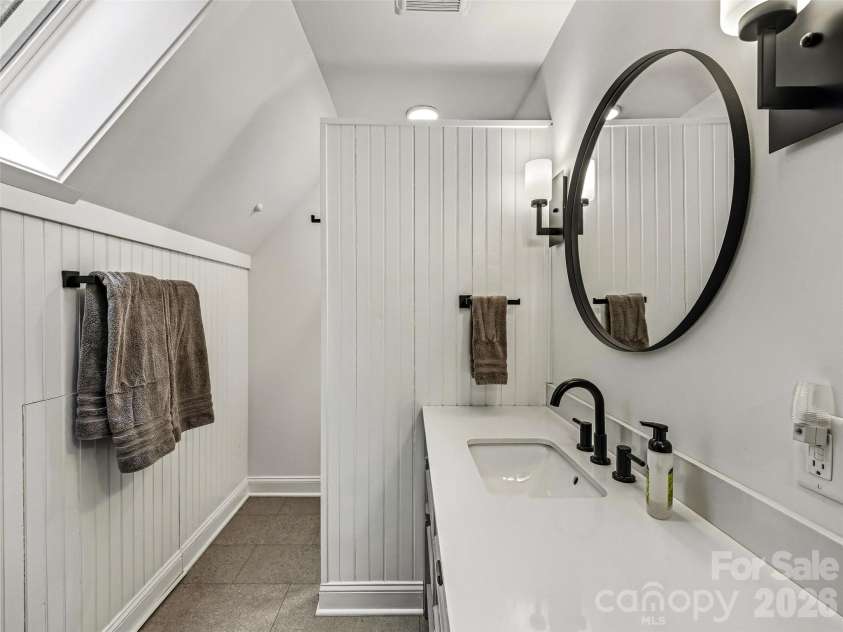 183 Chattooga Run, Hendersonville, NC 28739.  MLS# CAR4406399, YatesRealty ID 48193. 
