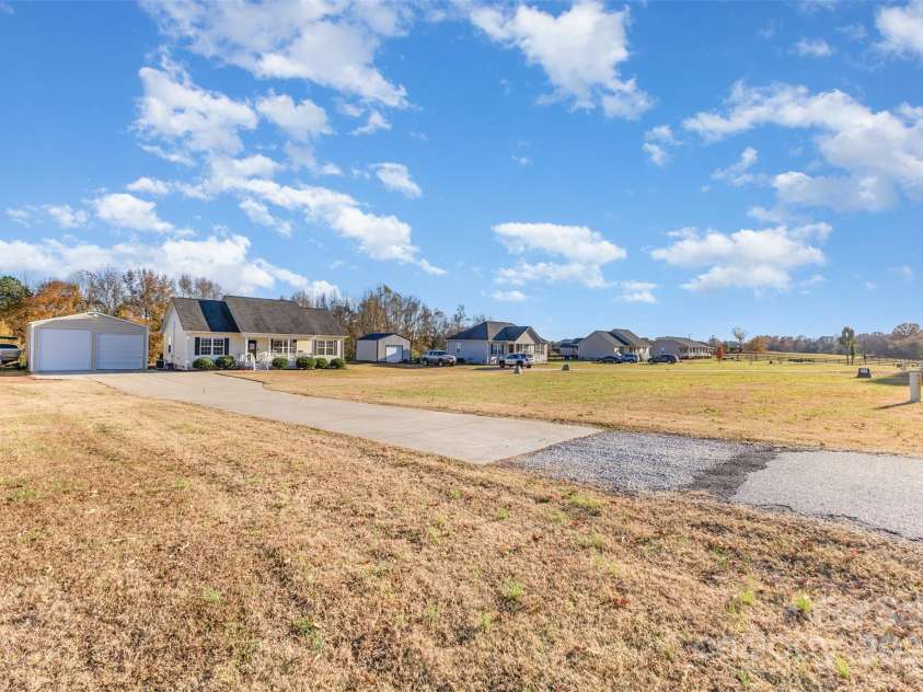 439 Pamela Road, York, SC 29745.  MLS# CAR4321527, YatesRealty ID 48195. 