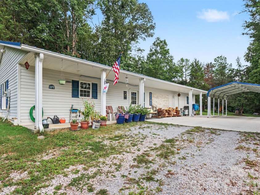 9324 Simpson Road, Waxhaw, NC 28173.  MLS# CAR4419037, YatesRealty ID 48195. 