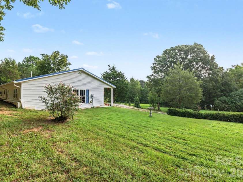 9324 Simpson Road, Waxhaw, NC 28173.  MLS# CAR4419037, YatesRealty ID 48195. 