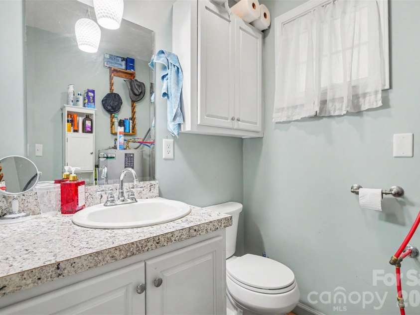 9324 Simpson Road, Waxhaw, NC 28173.  MLS# CAR4419037, YatesRealty ID 48195. 