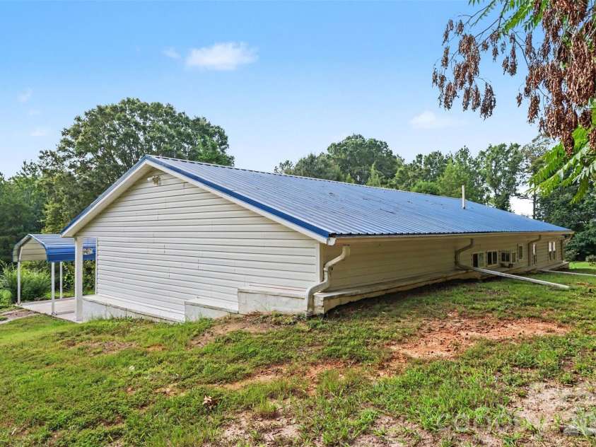 9324 Simpson Road, Waxhaw, NC 28173.  MLS# CAR4419037, YatesRealty ID 48195. 