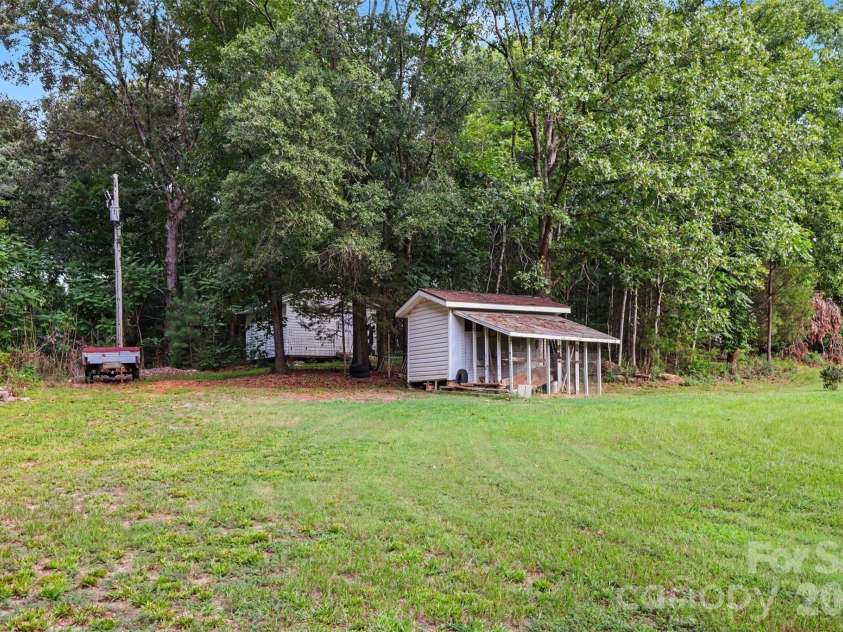 9324 Simpson Road, Waxhaw, NC 28173.  MLS# CAR4419037, YatesRealty ID 48195. 