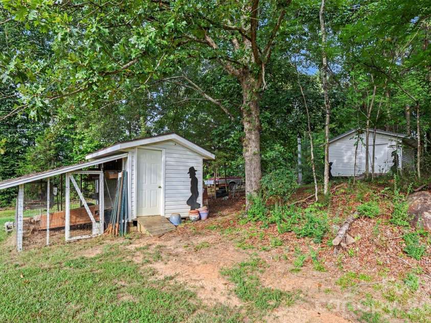 9324 Simpson Road, Waxhaw, NC 28173.  MLS# CAR4419037, YatesRealty ID 48195. 