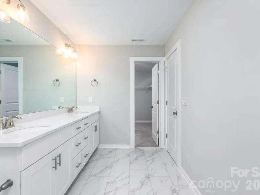 312 Cannamela Drive, Pineville, NC 28134.  MLS# CAR4419988, YatesRealty ID 48196. 