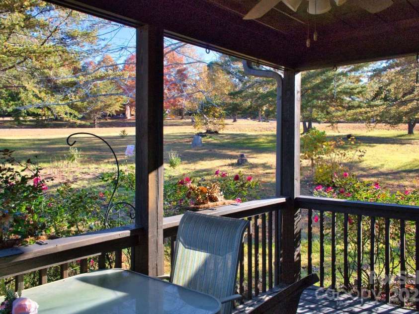 543 Moonlight Pass, Union Mills, NC 28167.  MLS# CAR4319903, YatesRealty ID 48196. 