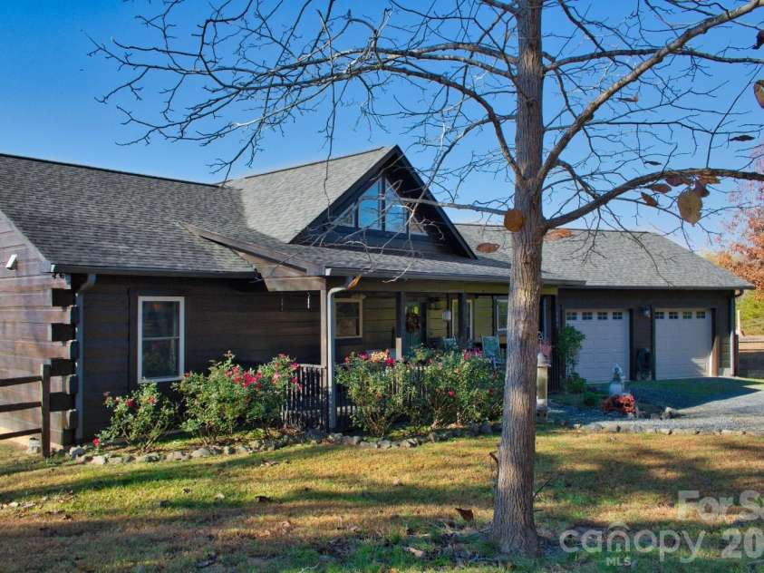 543 Moonlight Pass, Union Mills, NC 28167.  MLS# CAR4319903, YatesRealty ID 48196. 