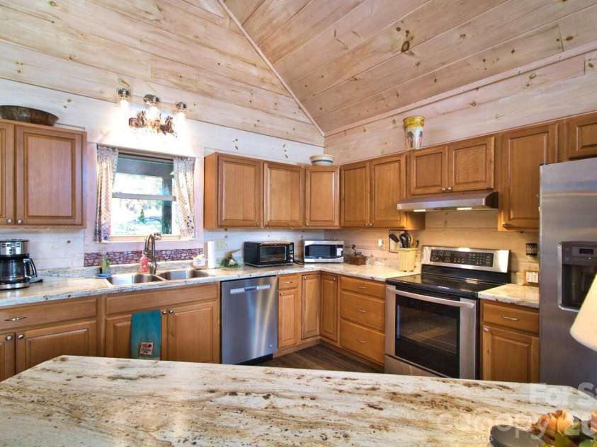 543 Moonlight Pass, Union Mills, NC 28167.  MLS# CAR4319903, YatesRealty ID 48196. 