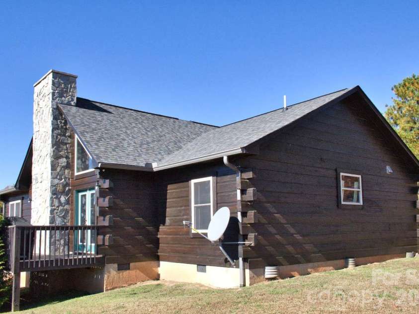 543 Moonlight Pass, Union Mills, NC 28167.  MLS# CAR4319903, YatesRealty ID 48196. 