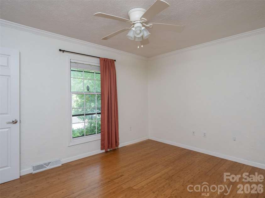 14 Forest Ridge Drive, Arden, NC 28704.  MLS# CAR4420399, YatesRealty ID 48197. 