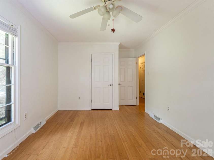 14 Forest Ridge Drive, Arden, NC 28704.  MLS# CAR4420399, YatesRealty ID 48197. 