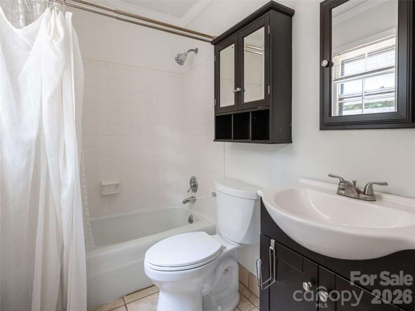 14 Forest Ridge Drive, Arden, NC 28704.  MLS# CAR4420399, YatesRealty ID 48197. 