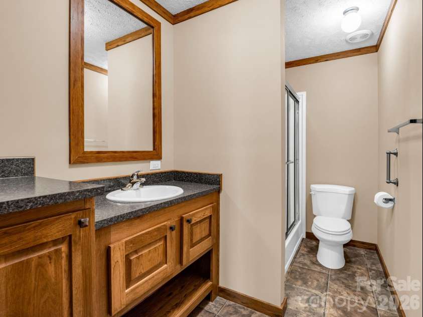 12 Frederick Lane, Hendersonville, NC 28792.  MLS# CAR4418880, YatesRealty ID 48198. Bathroom 2