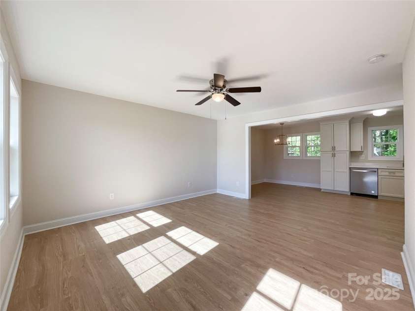 418 Dallas Stanley Highway, Dallas, NC 28034.  MLS# CAR4233569, YatesRealty ID 4820. 