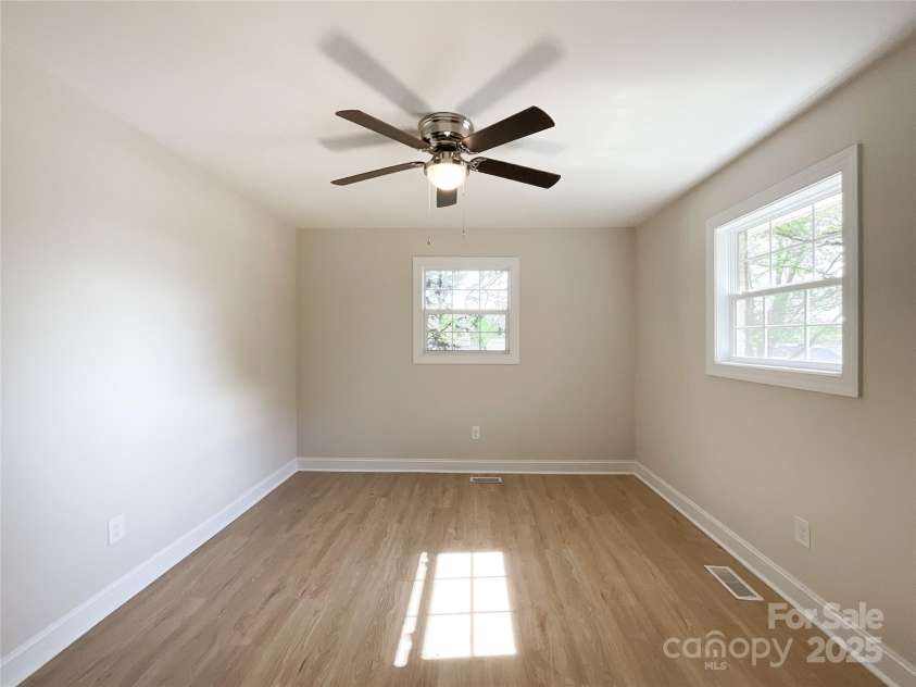 418 Dallas Stanley Highway, Dallas, NC 28034.  MLS# CAR4233569, YatesRealty ID 4820. 