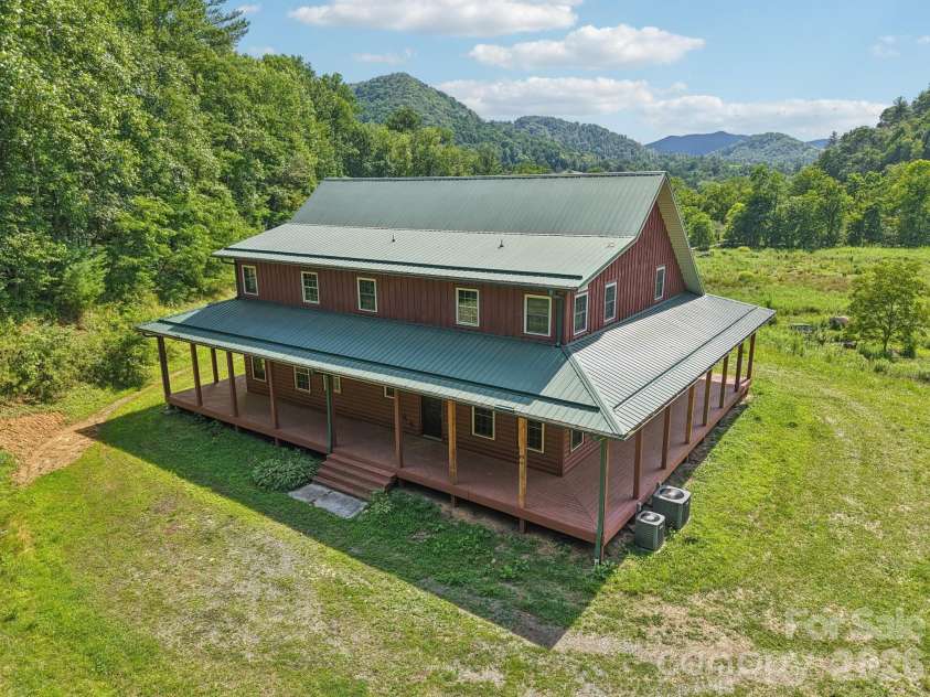 225 Fines Creek Road, Clyde, NC 28721.  MLS# CAR4412201, YatesRealty ID 48201. 