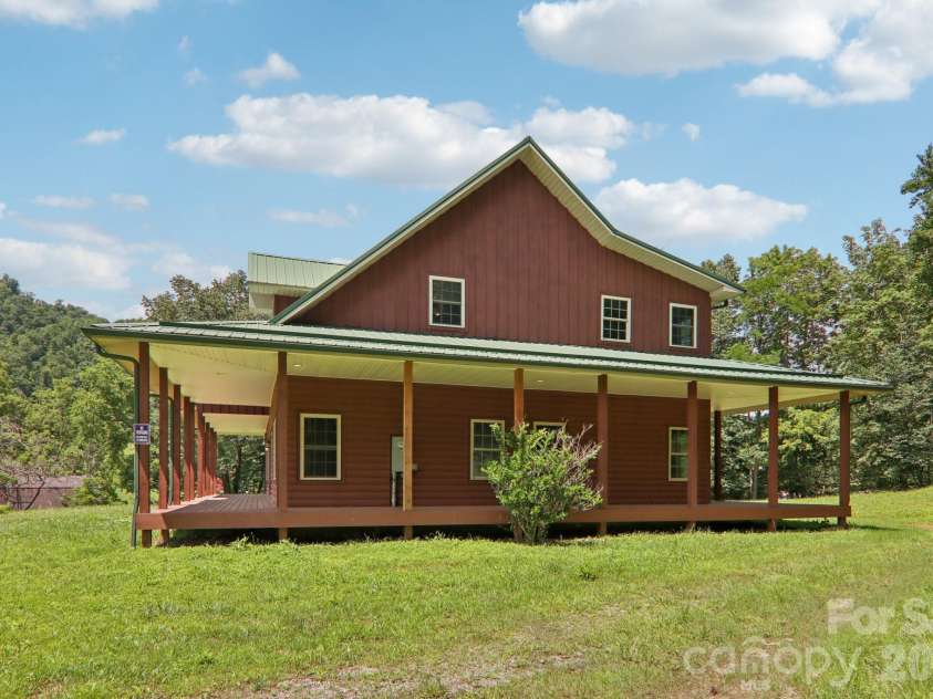 225 Fines Creek Road, Clyde, NC 28721.  MLS# CAR4412201, YatesRealty ID 48201. 