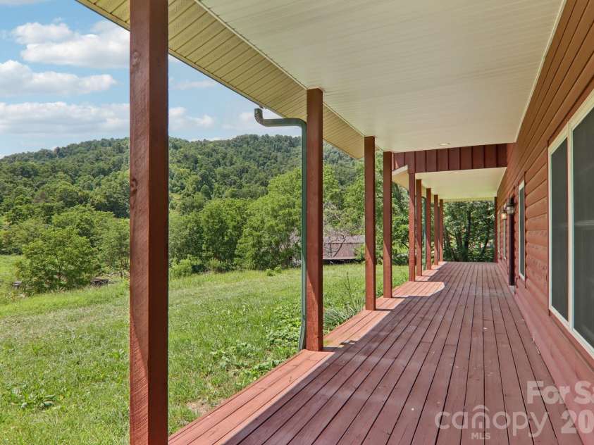 225 Fines Creek Road, Clyde, NC 28721.  MLS# CAR4412201, YatesRealty ID 48201. 