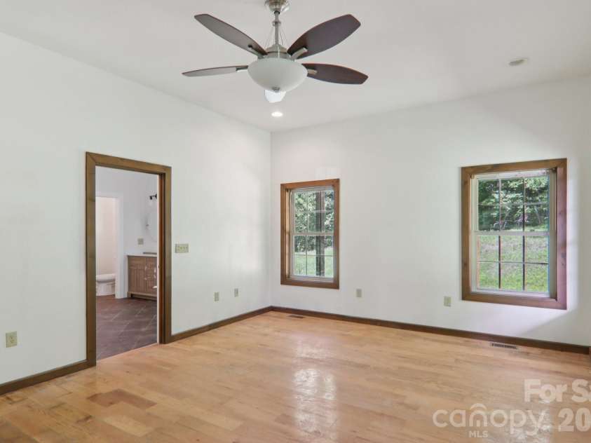 225 Fines Creek Road, Clyde, NC 28721.  MLS# CAR4412201, YatesRealty ID 48201. 