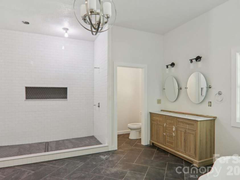 225 Fines Creek Road, Clyde, NC 28721.  MLS# CAR4412201, YatesRealty ID 48201. 