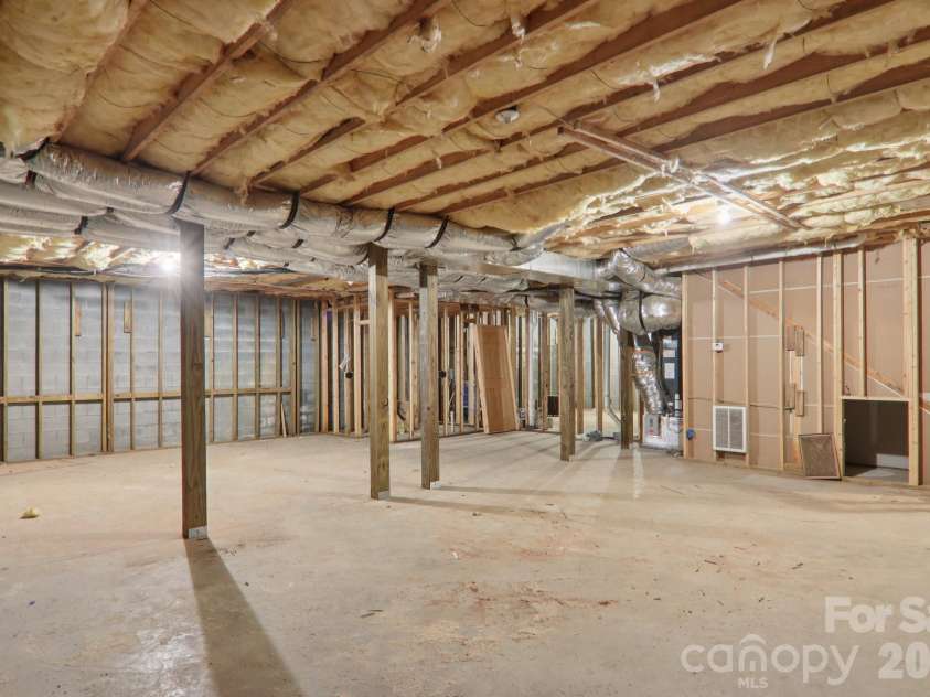 225 Fines Creek Road, Clyde, NC 28721.  MLS# CAR4412201, YatesRealty ID 48201. 