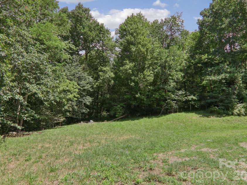 225 Fines Creek Road, Clyde, NC 28721.  MLS# CAR4412201, YatesRealty ID 48201. 