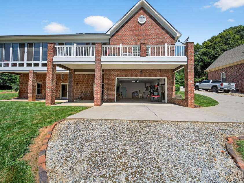 3574 Live Oaks Avenue, Terrell, NC 28682.  MLS# CAR4419653, YatesRealty ID 48202. 