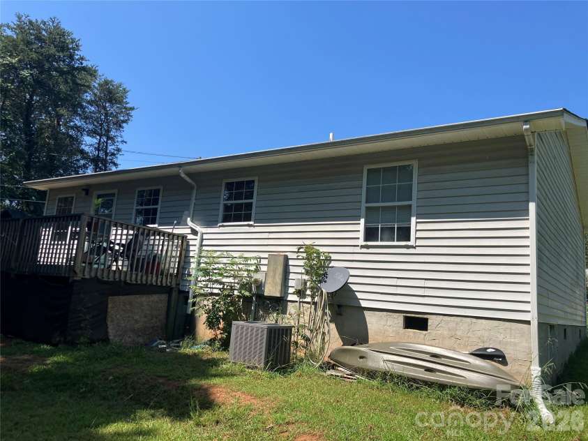 271 Weaver Way, Spindale, NC 28160.  MLS# CAR4420500, YatesRealty ID 48204. 