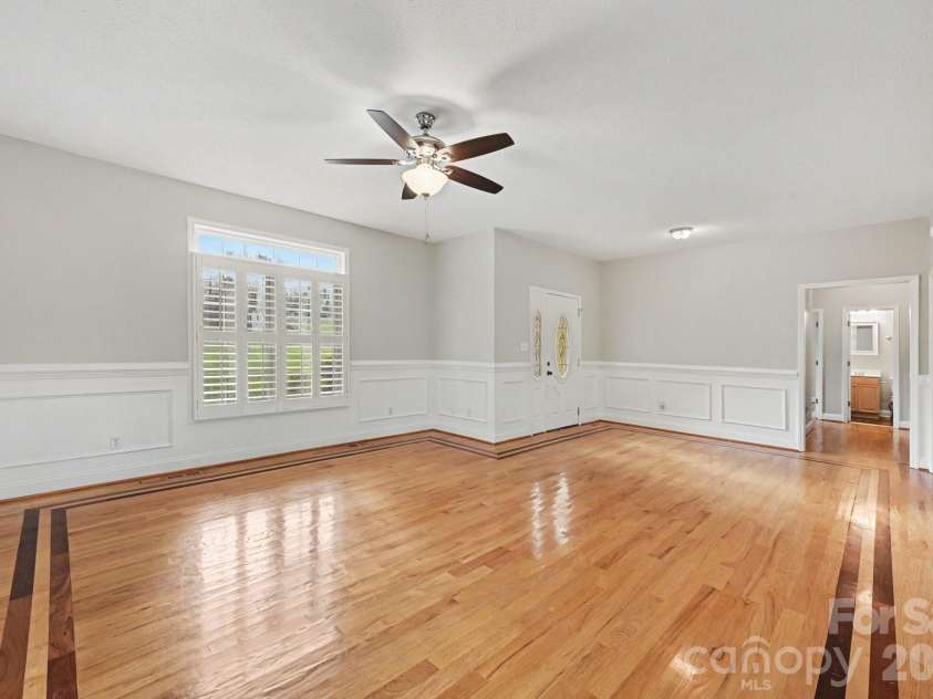 1703 Running Deer Drive, Conover, NC 28613.  MLS# CAR4420273, YatesRealty ID 48208. 