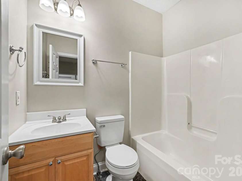1703 Running Deer Drive, Conover, NC 28613.  MLS# CAR4420273, YatesRealty ID 48208. 