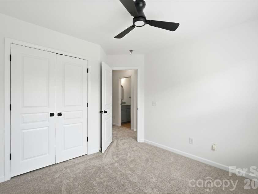 461 River Park Road, Belmont, NC 28012.  MLS# CAR4418222, YatesRealty ID 48209. 