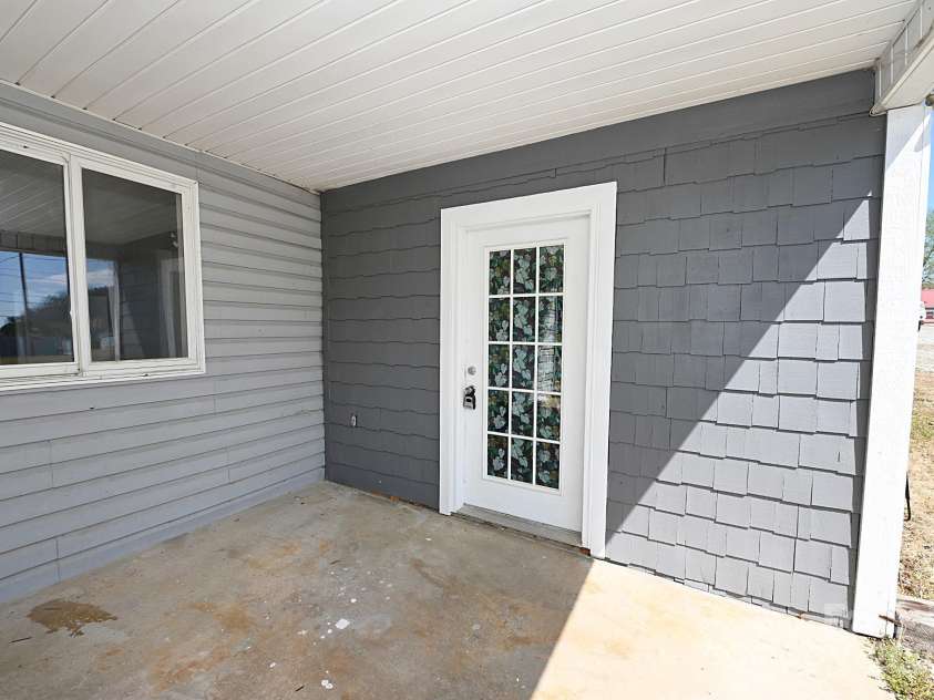 1412 Cliffside Place, Lenoir, NC 28645.  MLS# CAR4238704, YatesRealty ID 4821. 