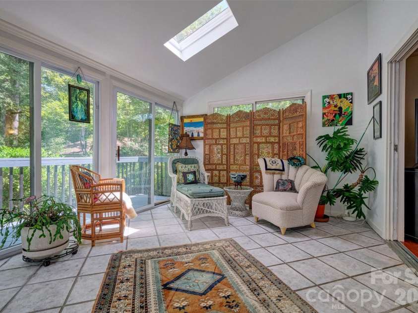 3 King Haigler Chase Road, Lake Wylie, SC 29710.  MLS# CAR4412549, YatesRealty ID 48211. 