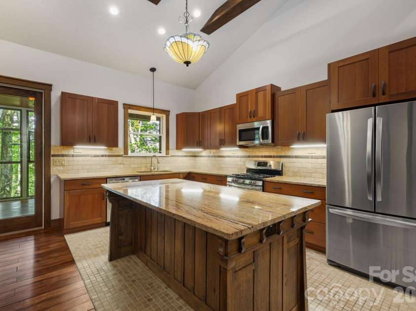 22 Wild Violet Lane, Arden, NC 28704.  MLS# CAR4420255, YatesRealty ID 48214. 