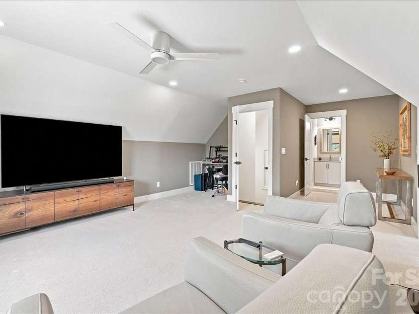 16 Marion Meadow Lane, Travelers Rest, SC 29690.  MLS# CAR4419509, YatesRealty ID 48216. 