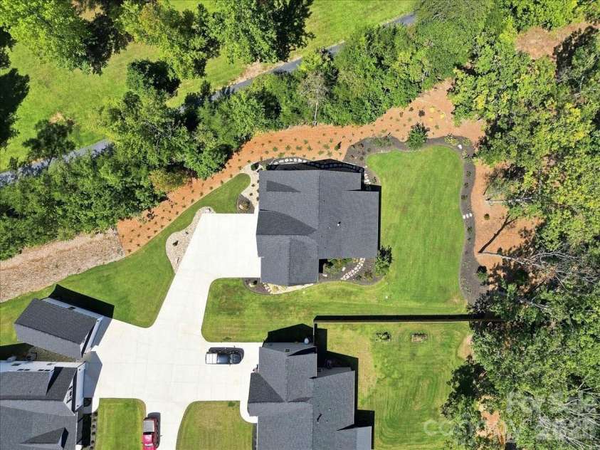 16 Marion Meadow Lane, Travelers Rest, SC 29690.  MLS# CAR4419509, YatesRealty ID 48216. 