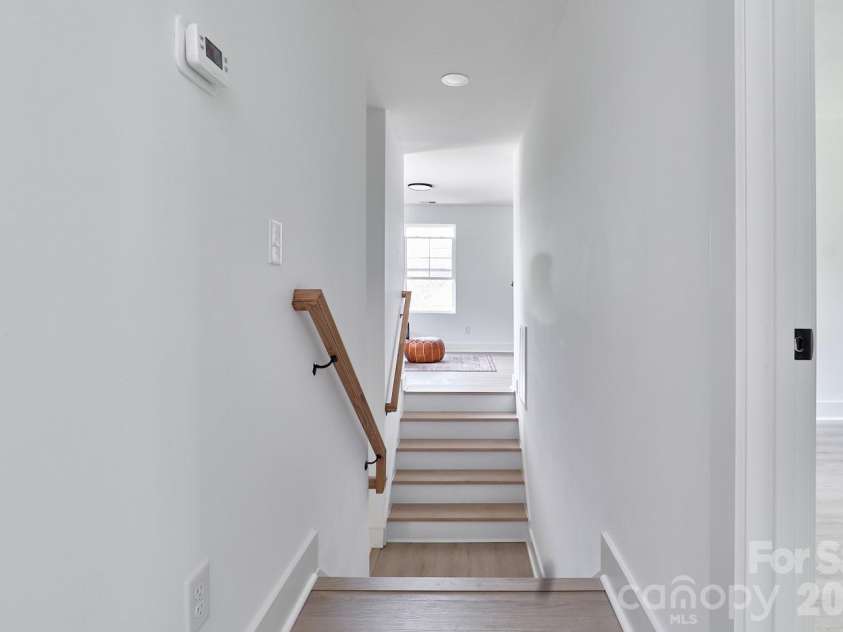 412 Midway Drive, Indian Trail, NC 28079.  MLS# CAR4419293, YatesRealty ID 48217. Split Stairs