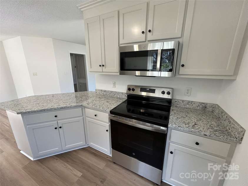 2190 Pacer Road, Lancaster, SC 29720.  MLS# CAR4232452, YatesRealty ID 4822. 