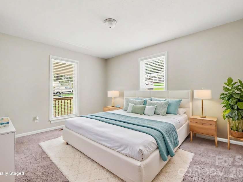 8163 Walnut Creek Lane, Charlotte, NC 28227.  MLS# CAR4418809, YatesRealty ID 48221. 