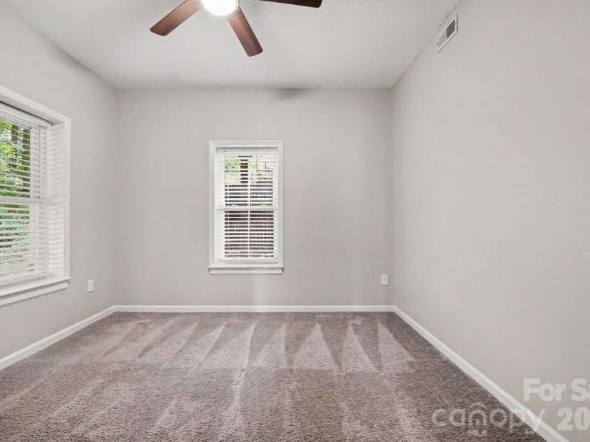8163 Walnut Creek Lane, Charlotte, NC 28227.  MLS# CAR4418809, YatesRealty ID 48221. 