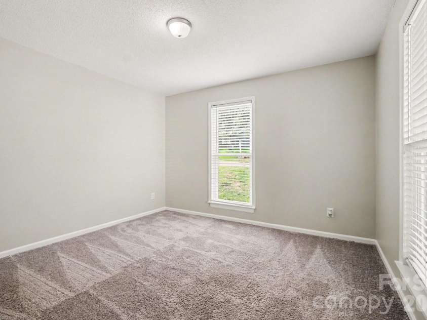 8163 Walnut Creek Lane, Charlotte, NC 28227.  MLS# CAR4418809, YatesRealty ID 48221. 
