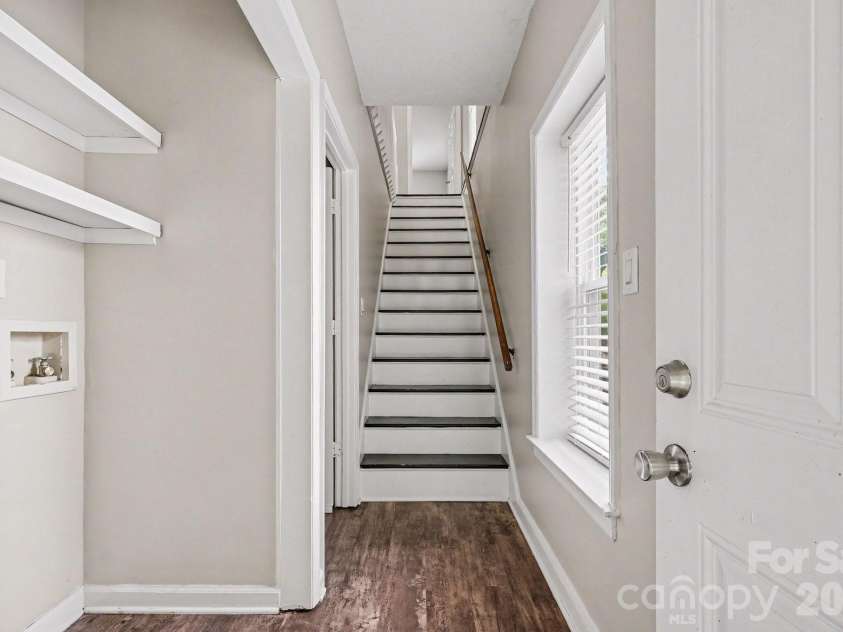8163 Walnut Creek Lane, Charlotte, NC 28227.  MLS# CAR4418809, YatesRealty ID 48221. 