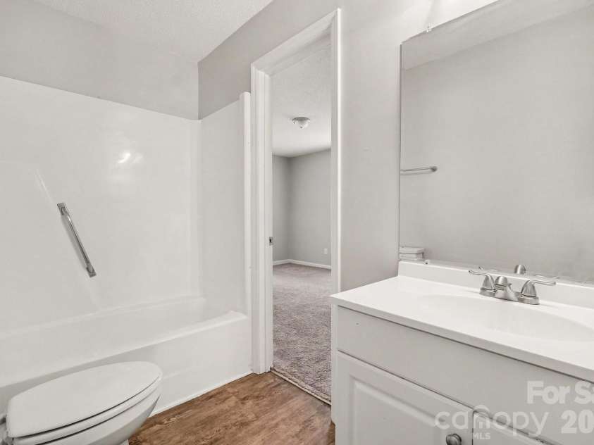 8163 Walnut Creek Lane, Charlotte, NC 28227.  MLS# CAR4418809, YatesRealty ID 48221. 